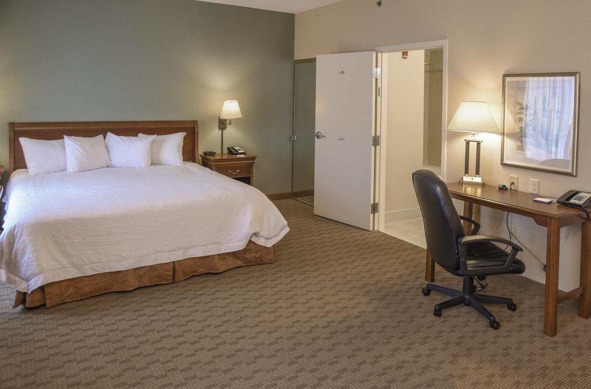 Hampton Inn & Suites Youngstown-Canfield Esterno foto